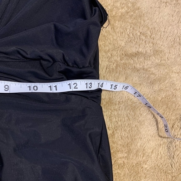 Miraclesuit Black One Piece Padded Swimsuit Beach Island Vacation Slimming - Picture 10 of 10